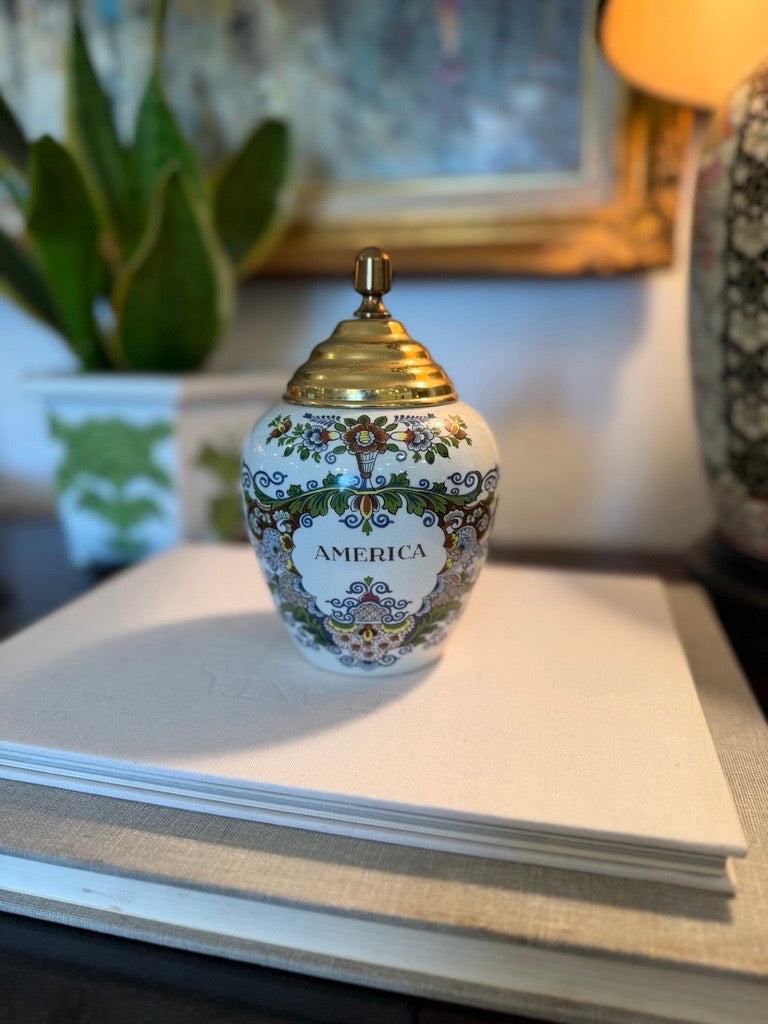 America Delft Jar
